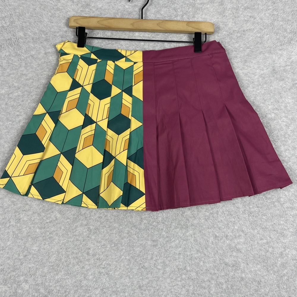 Colorblock Pleated Skort - Picture 2 of 9